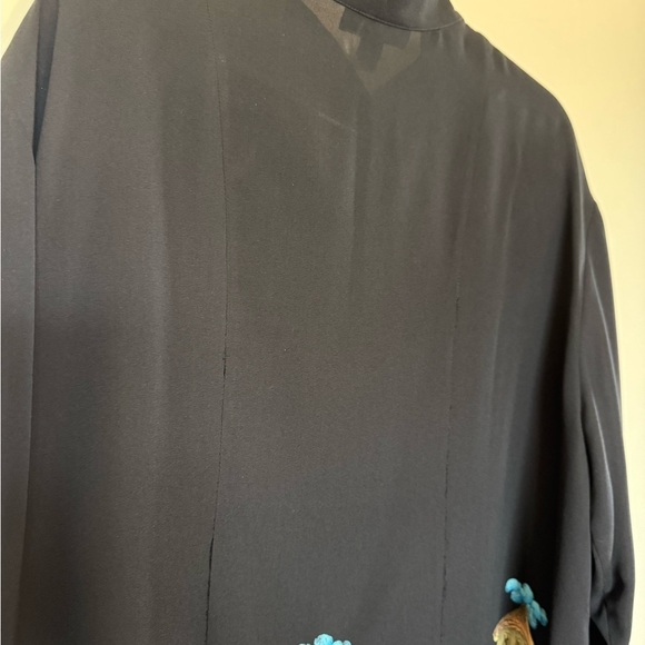 Harari 100% Black Silk Mandarin Collar Top with Blue Buddha Print in Size 0X - Picture 7 of 8